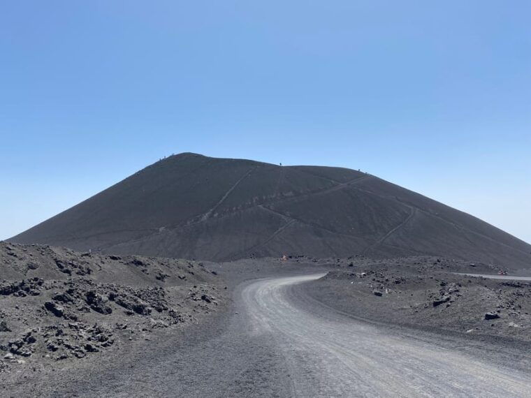 mount-etna-north-upper-craters-guided-tour-by-4x4-with-trek