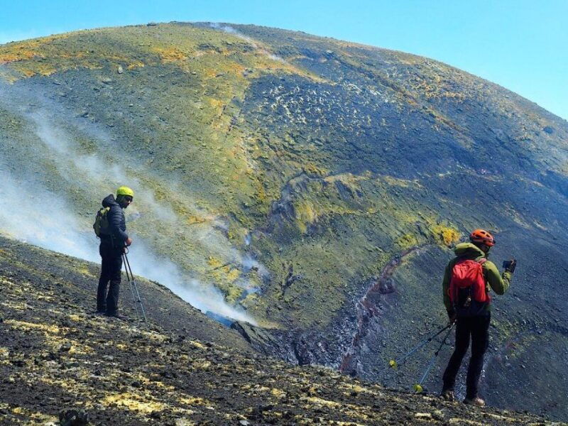 mount-etna-sicily-summit-excursion-by-4x4-and-hiking