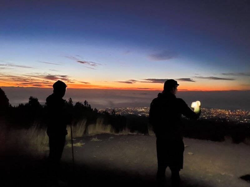 mount-etna-sunrise-excursion-with-an-expert-local-guide