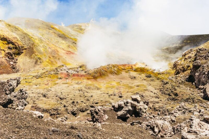 mount-etna-top-craters-trekking-with-cable-car