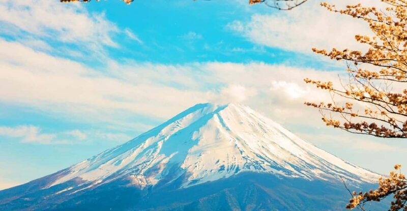 mount-fuji-5th-station-oshino-hakkai-and-onsen-1-day-trip