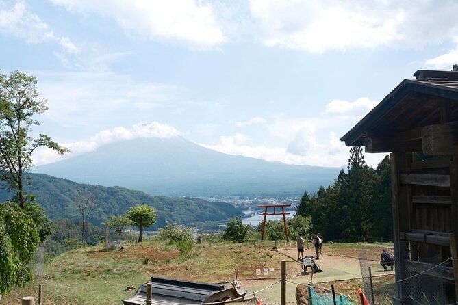 mount-fuji-day-trip-around-lake-kawaguchiko