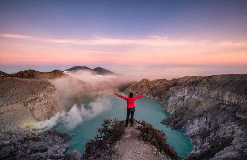 mount-ijen-tour-from-baliexperience-the-majestic-blue-fire