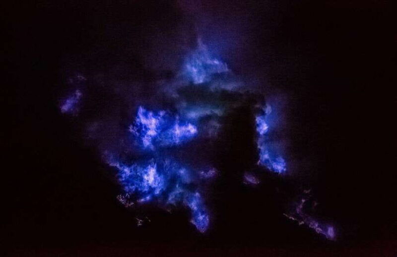 mount-ijen-tour-from-baliexperience-the-majestic-blue-fire