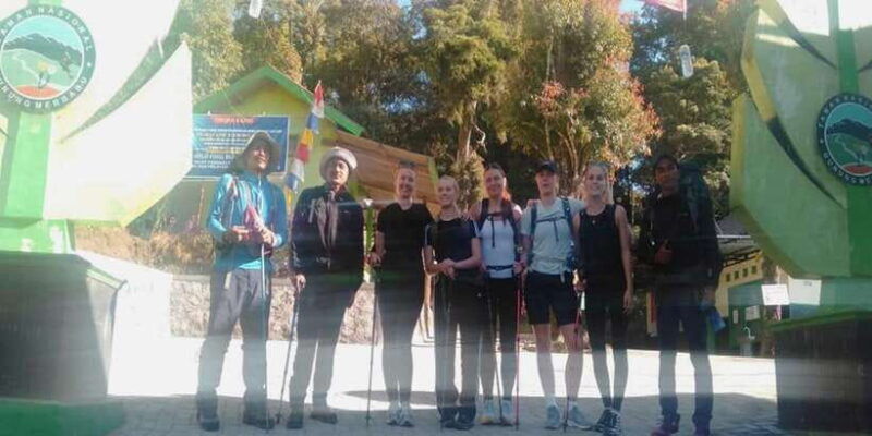 mount-merbabu-day-hiking-tour