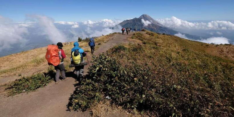 mount-merbabu-sunrise-hike-with-camping-option-guided-tour