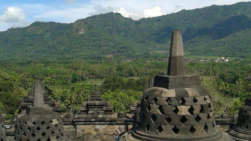 mount-prau-tour-day-hike