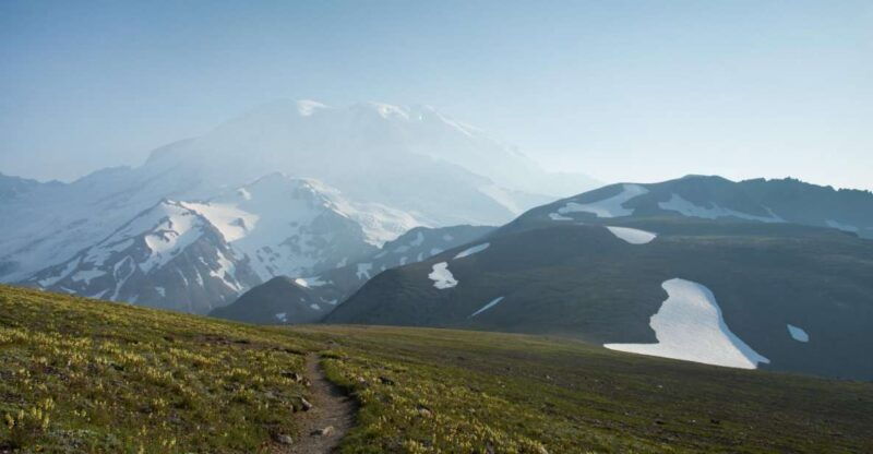 mount-rainier-day-hike-on-the-mountain