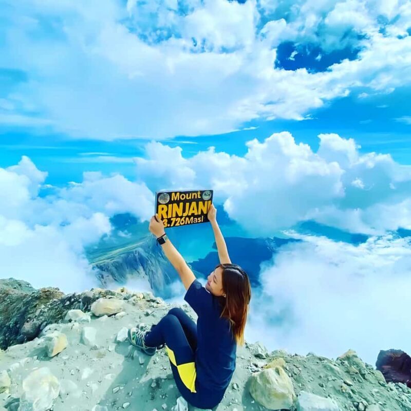 Mount Rinjani Summit Tour With Guide. - Key Points