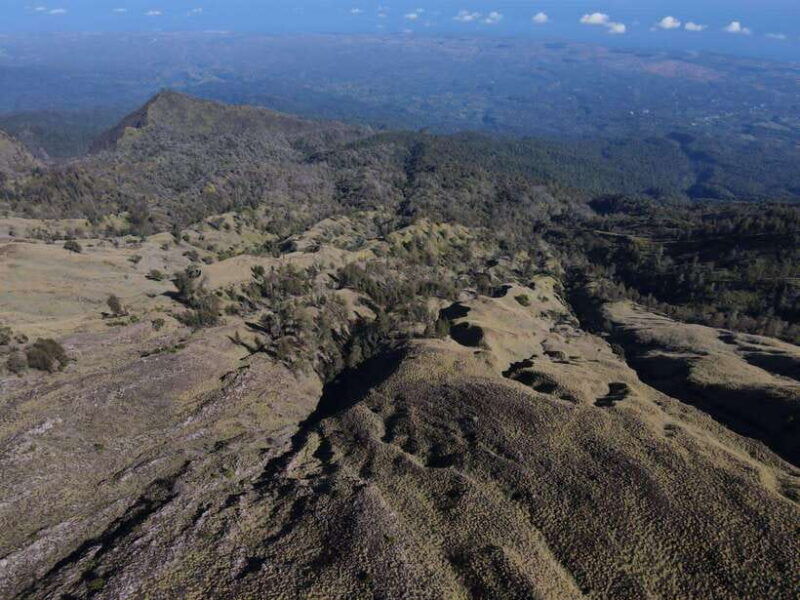mount-rinjani-trek-2days-to-the-summit-3-726-asl