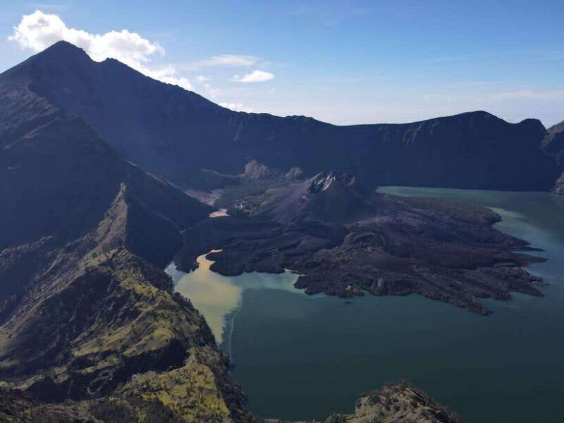 mount-rinjani-trek-2days-to-the-summit-3-726-asl