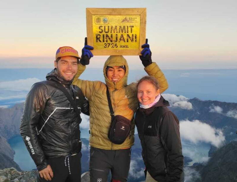 mount-rinjani-trekking-2-day-summit-adventure