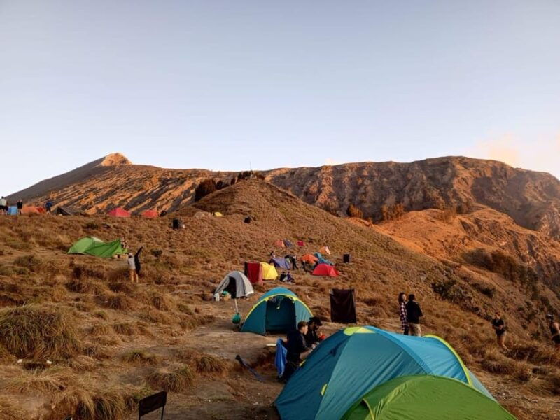 mount-rinjani-trekking-2d-1n-crater-rim-and-summit