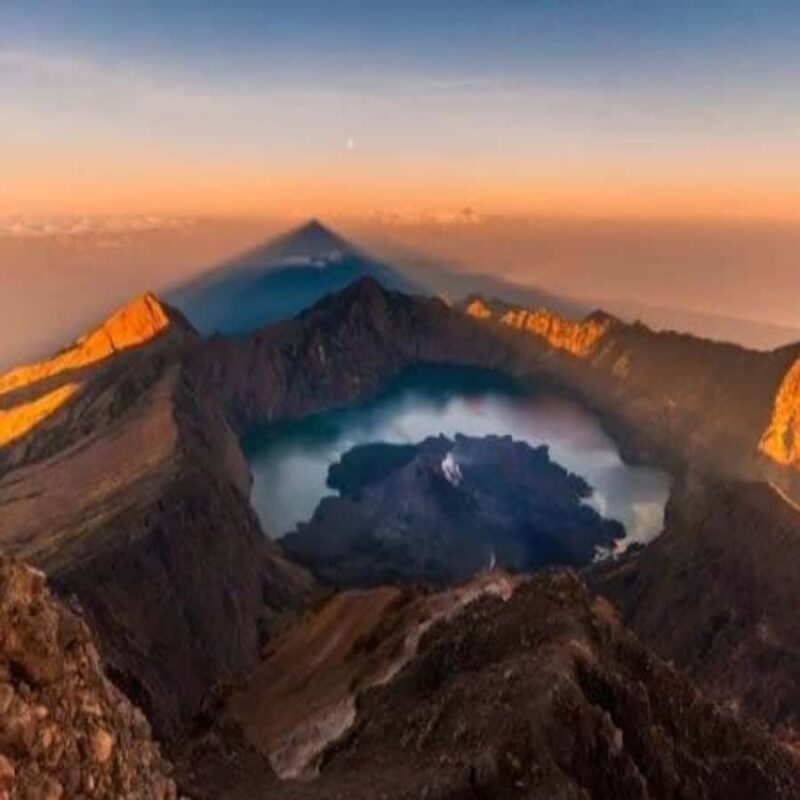 Mount Rinjani Trekking 3D/2N Via Sembalun Finish Torean - Who is This Tour For?