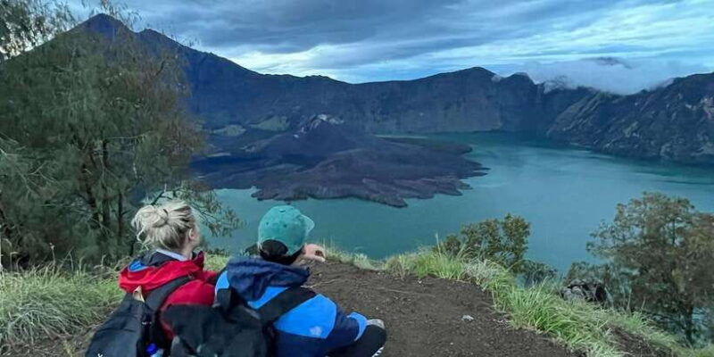 mount-rinjani-trekking-3days-2nights-summit-lake-hotspring