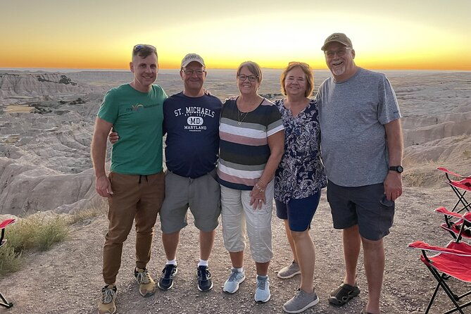 mount-rushmore-badlands-iconic-highlights-in-a-day
