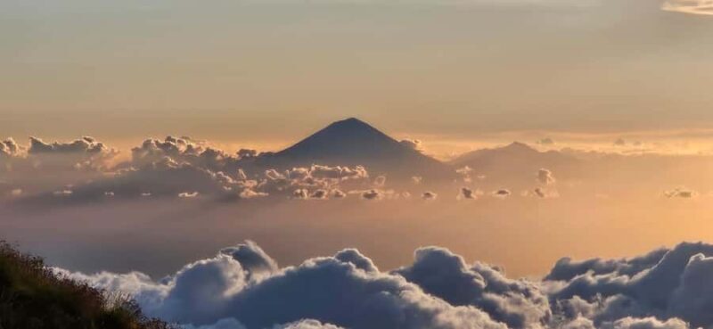 Mount Stampol 2Days_1Night - An In-Depth Look at the Mount Rinjani Trekking Experience