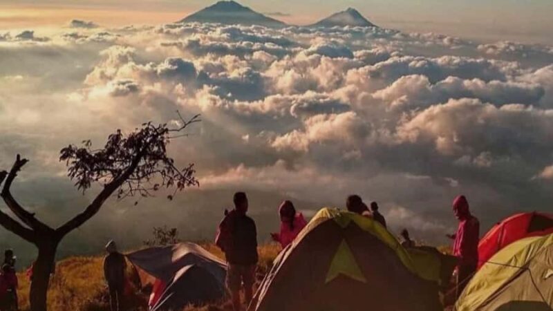 Mount Sumbing: An Epic Hiking and Camping Adventure - Who Is This Tour Best For?