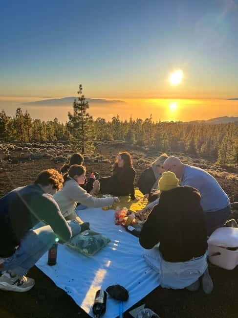 Mount Teide Sunset Picnic & Stargazing Tour - Tenerife - In-Depth Look at the Mount Teide Sunset Picnic & Stargazing Tour