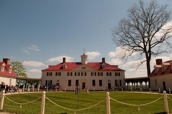 mount-vernon-guided-walking-and-bus-tour