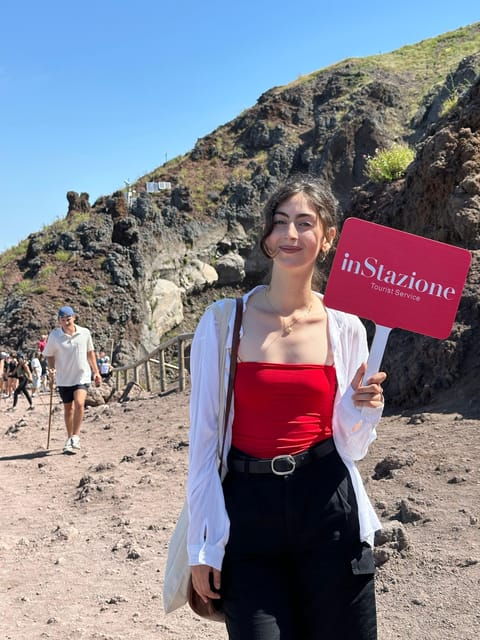 mount-vesuvius-from-naples-bus-ticket-and-audio-guide