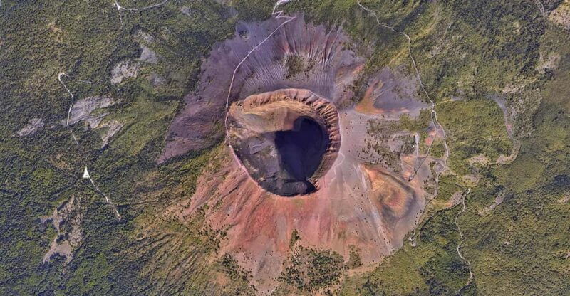 mount-vesuvius-from-pompeii-easy-comfortable-convenient