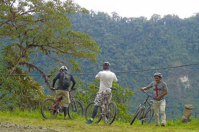mountain-bike-quito-to-mindo-cloud-forest-full-day