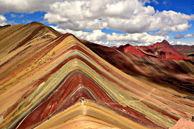 mountain-excursion-rainbow-and-to-the-red-valley-optional