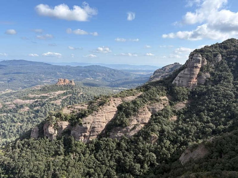Mountain experience: cliffs & unbelievable rock formations - Key Points