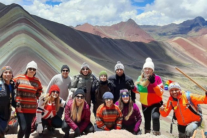 mountain-of-colors-full-day