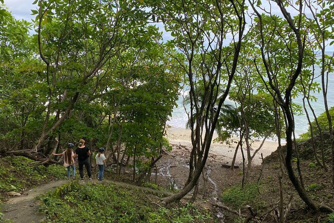 mountain-secret-beach-adventure