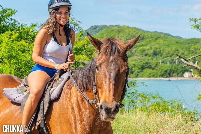 mountain-to-sea-horseback-ride-and-swim-at-sandy-bay