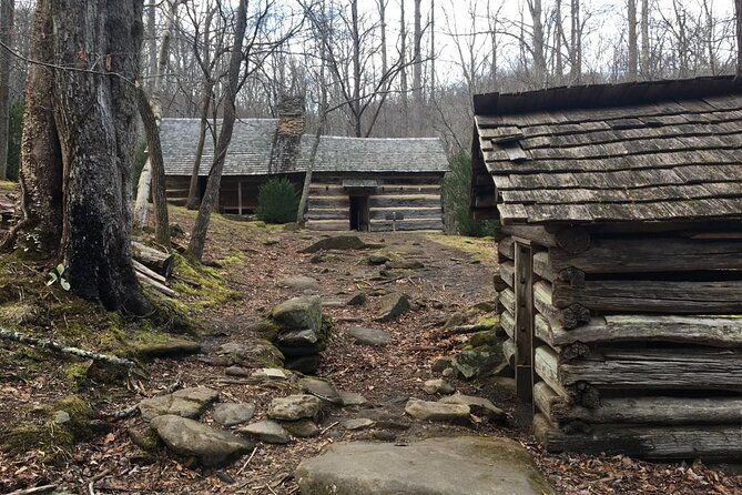 mountaineers-way-hike-in-the-smokies