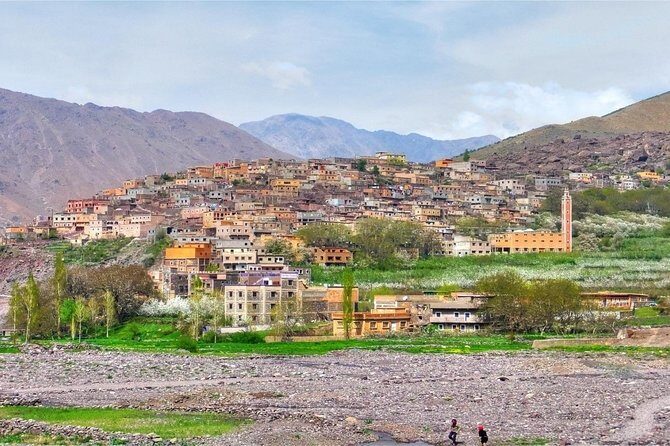 Mountains And Agafay Desert & 3 Valley & Berber Villages with Camel Rid - Practicalities and Considerations