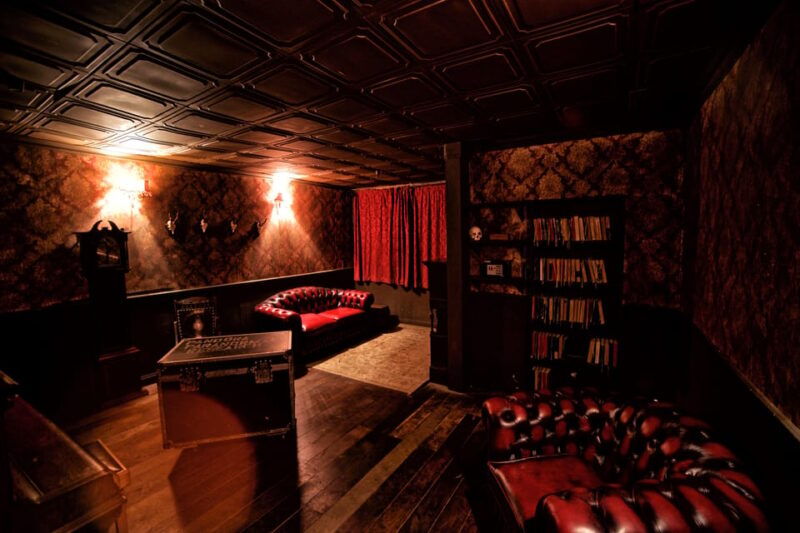 moviescape-stockport-haunted-house-ii-escape-room-game