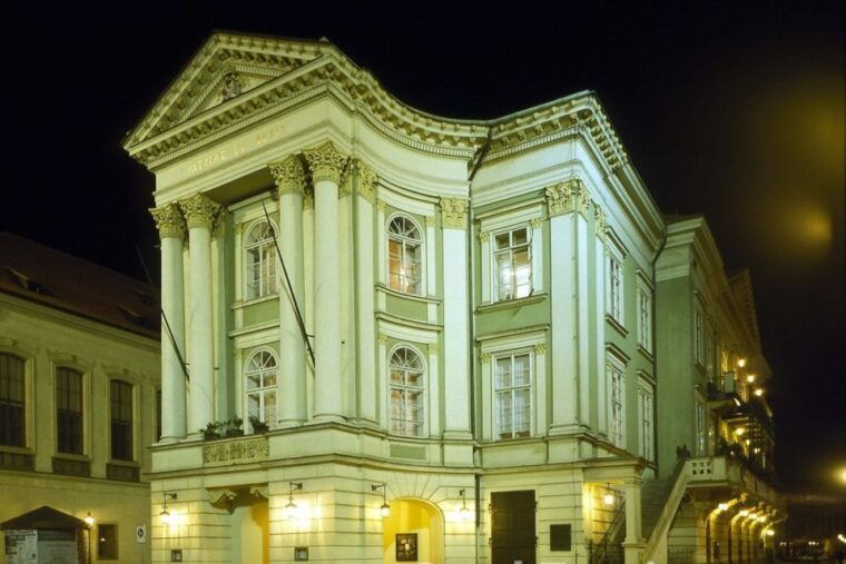 mozarts-prague-old-town-lesser-town-czech-museum-tour