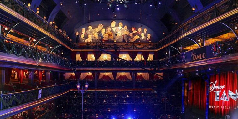 mr-tango-show-with-optional-dinner-in-buenos-aires-3