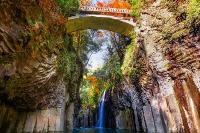 mt-aso-and-takachiho-gorge-1-day-highlights-tour-from-kumamoto