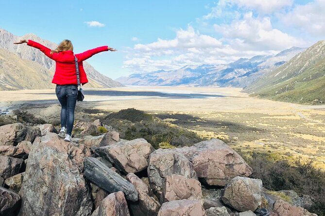 Mt Cook & Tasman Glacier lookout Small Group Tour from Queenstown - Key Points