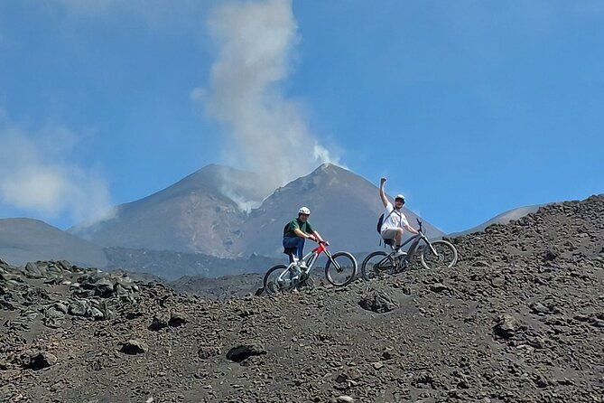 mt-etna-cycling-to-the-top-small-group