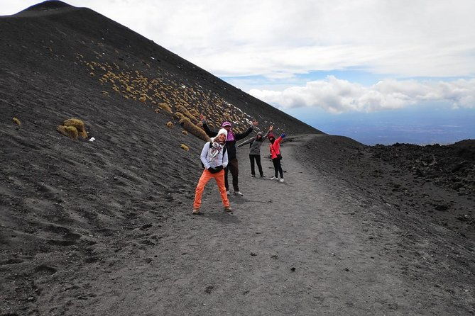 mt-etna-nature-and-flavors-half-day-tour-from-catania