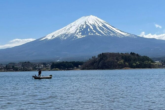 mt-fuji-and-lake-kawaguchi-day-trip-with-english-speaking-driver-2