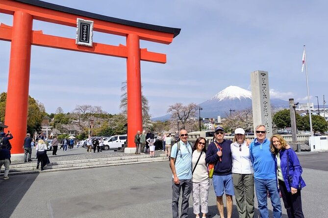 mt-fuji-area-tour-from-shimizu-port-medium-bus