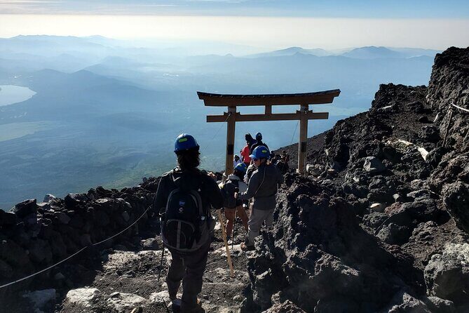 Mt. Fuji Climbing Tour 2026 Standard Plan - A Closer Look at the Mt. Fuji Climbing Tour 2026 Standard Plan