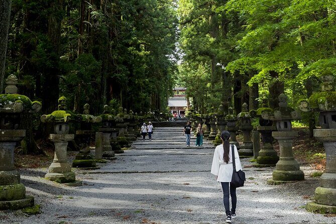 Mt Fuji Full Day Private Tour from Tokyo with English Driver - Frequently Asked Questions