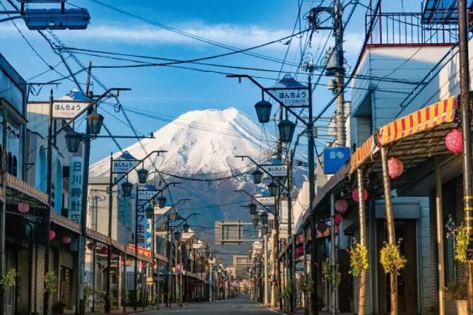 mt-fuji-roundtrip-tours-from-shinjuku-japan