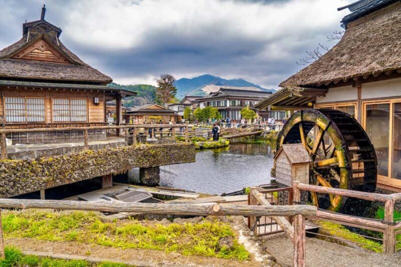 Mt. Fuji Scenic Train & Lake Kawaguchi Day Tour from Tokyo - FAQs