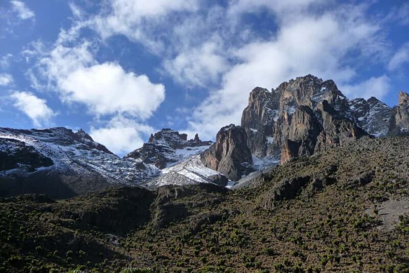 Mt Kenya: Full-day hiking tour from Nairobi - Key Points