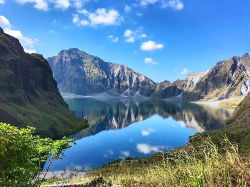 Mt.Pinatubo:Pinatubo Crater Hike Day trip only from MANILA - The Cost and Its Value