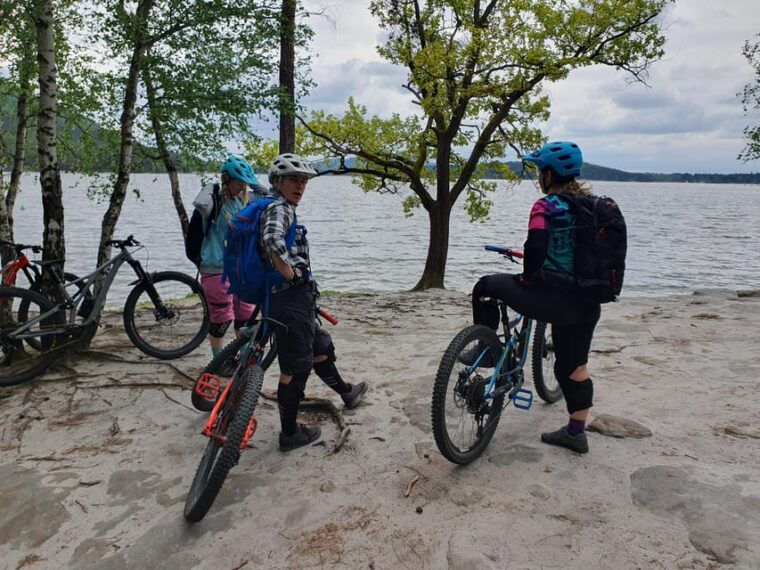 mtb-tour-around-machovo-lake